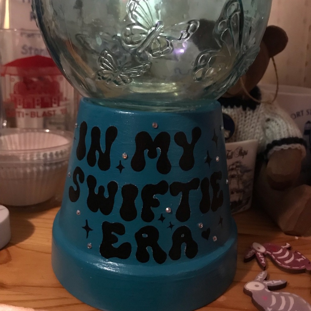Custom candy jars!!! - Picture 2 of 3